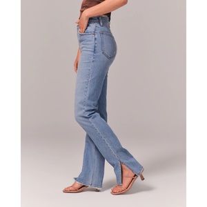 abercrombie & fitch • 90s straight ultra high rise jeans